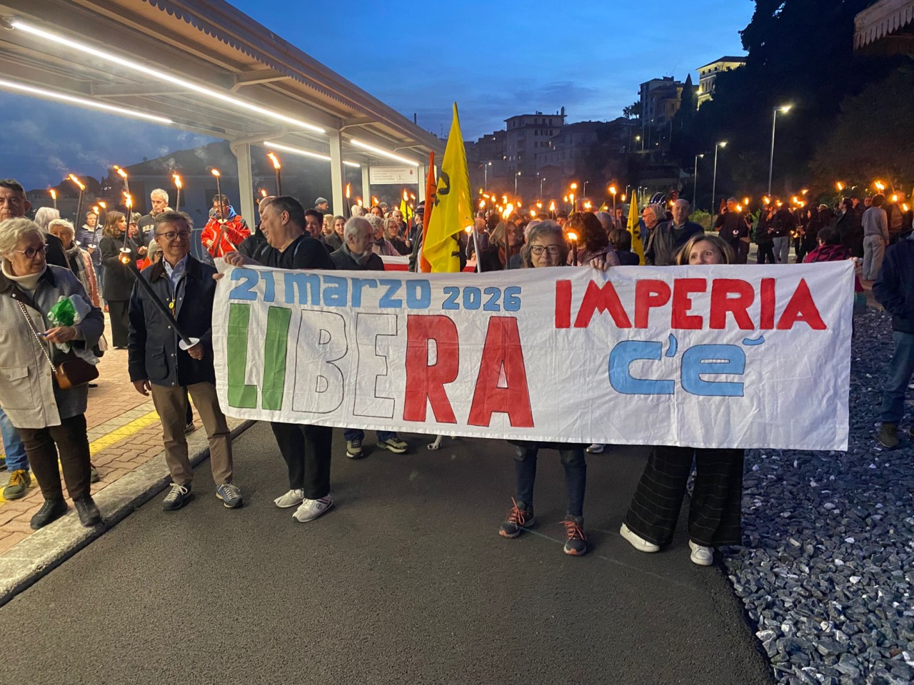 “100 passi verso il 21 marzo”: fiaccolata ad Imperia per le vittime della mafia