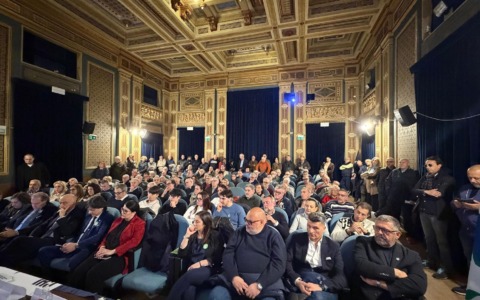 Il Comitato per il Sì al Cinema Tabarin con FdI. Berrino: “Il sorteggio libera la magistratura dalla politica”