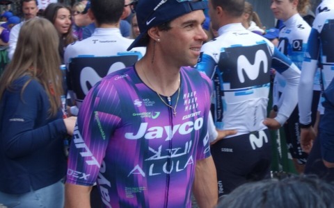 Incidente stradale per il ciclista Michael Mattews: operato d’urgenza