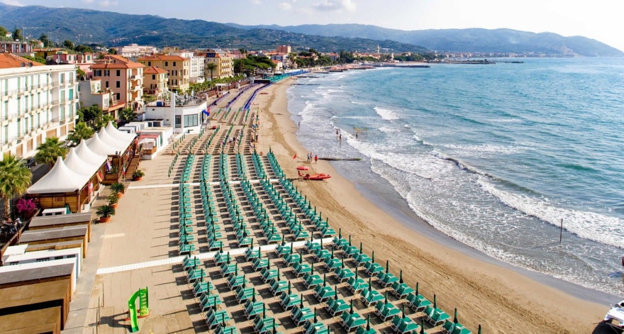 Inizio imminente per le prenotazioni delle spiagge comunali di Diano Marina