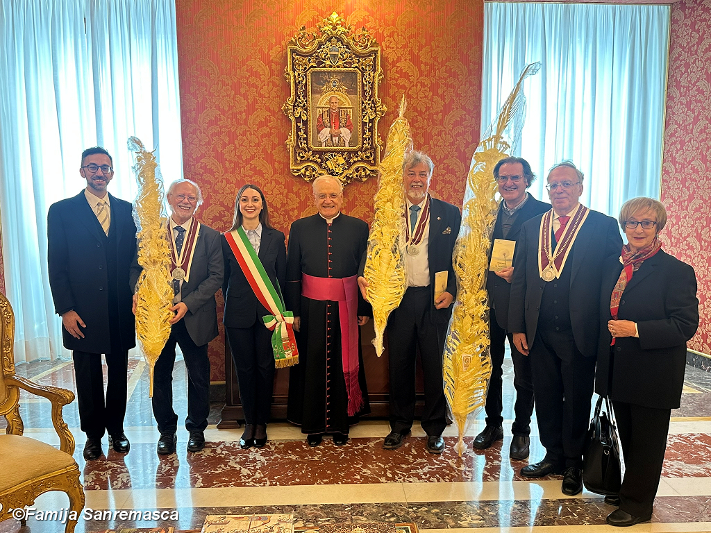 La Consigliera Anna Roberta Di Meco in Vaticano per la Cerimonia dei Parmureli di Sanremo