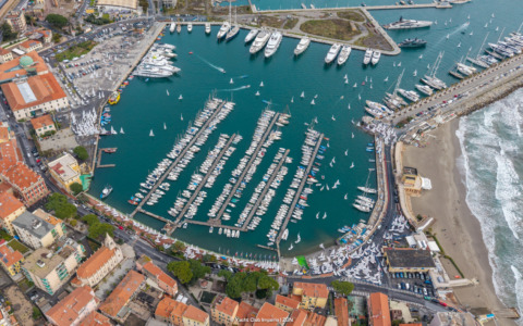 Marina di Imperia revoca l’avviso per il completamento del porto, inadeguato secondo il diritto UE