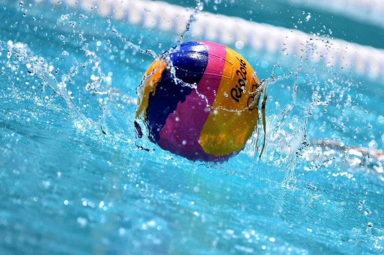 Pallanuoto: Rari Nantes Imperia conquista la Cascione, battuta Marina di Carrara 10-7