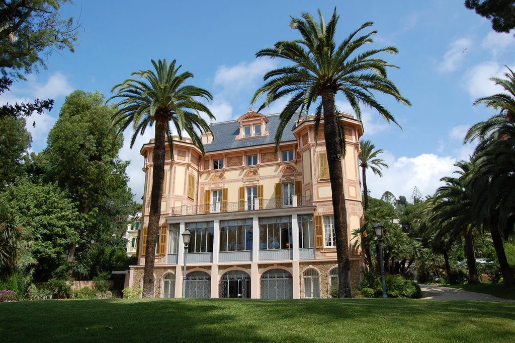 Pillole del Manuale Antipanico in Oncologia: social, fake news e verità