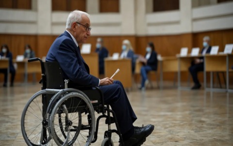 Referendum: La Croce Rossa supporta il trasporto per chi ha difficoltà motorie