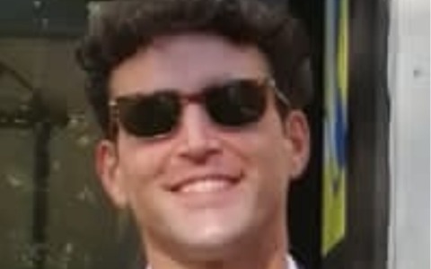 Un medico si suicida dopo aver confessato un tradimento alla fidanzata