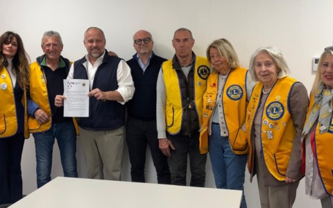 Amaie e Lions Club uniscono le forze per il riciclo dei cellulari