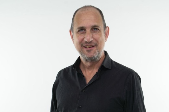 Andrea Di Marco in scena al Teatro Golzi di Bordighera