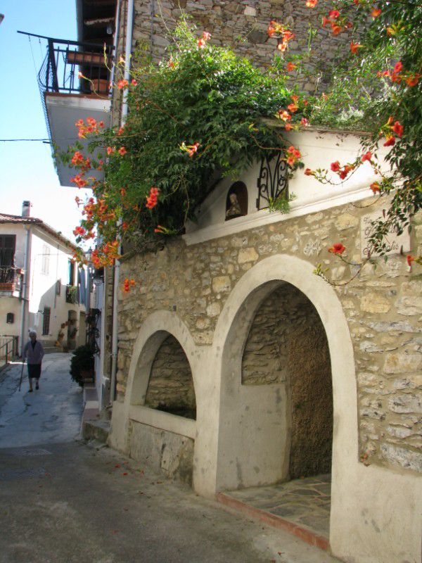 Caravonica riceve 217mila euro dalla Regione per riqualificare via Don Paolo Thomatis