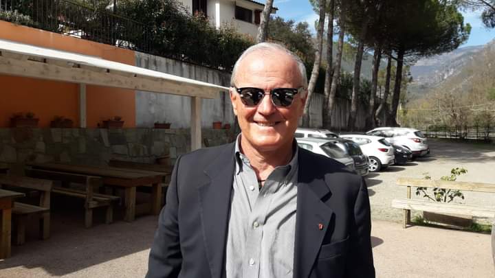 Claudio Battaglia lascia la Breast Unit con rammarico