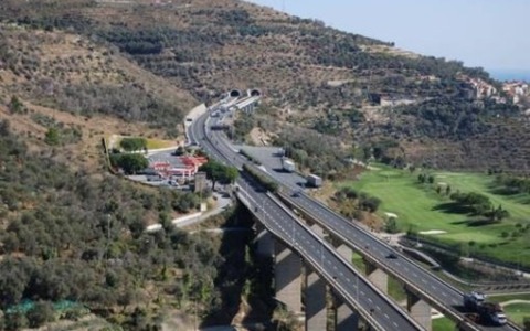 Critiche della Filt-Cgil sulla sospensione della viabilità nell’ex Barriera di Feglino