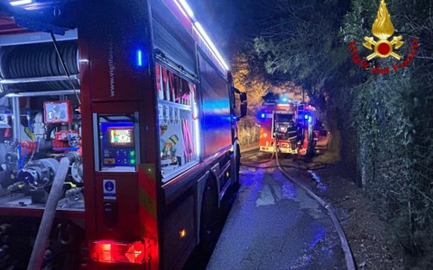Dimissioni per i sette pazienti intossicati nell’incendio di via Margotti a Sanremo
