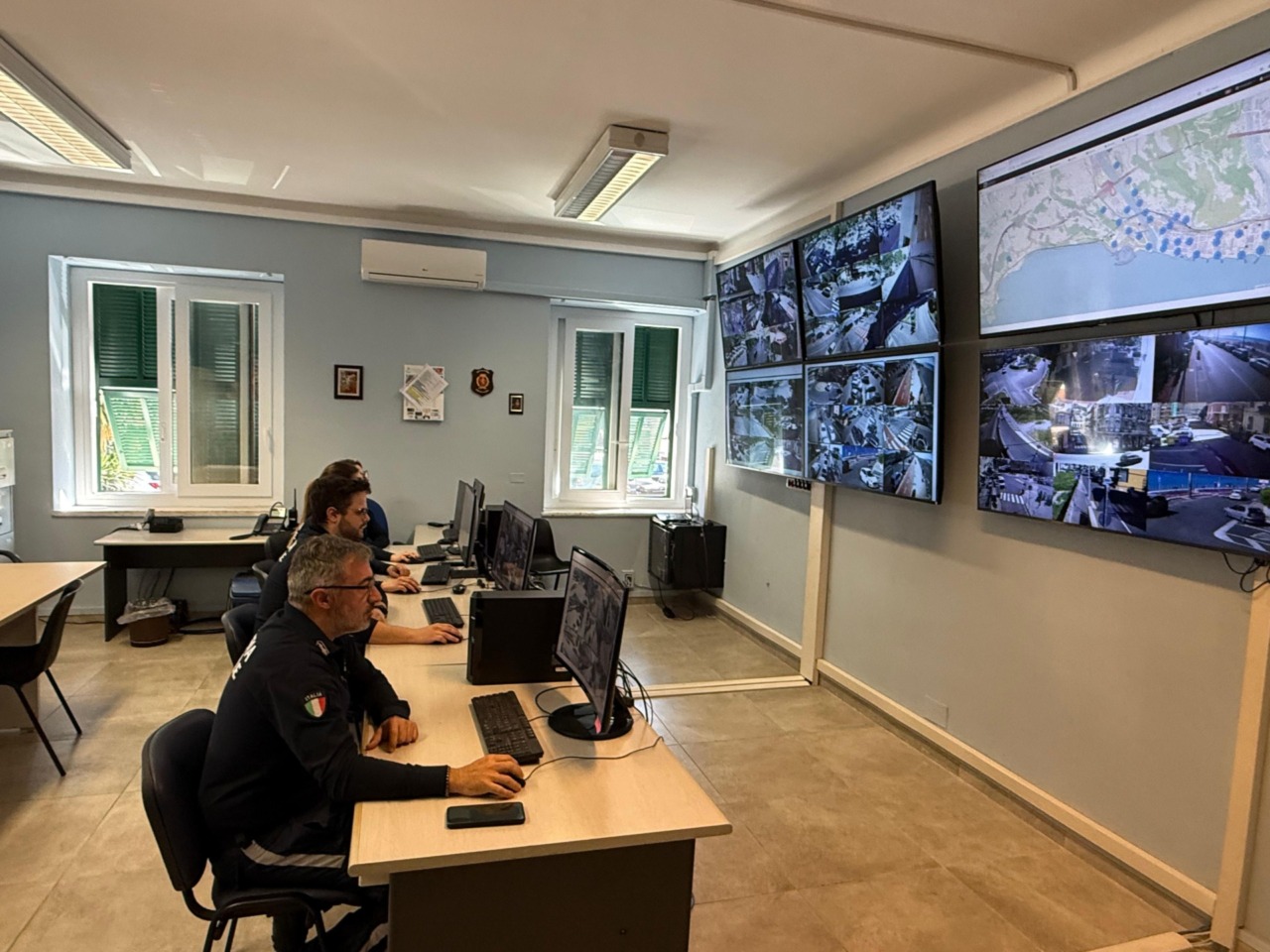 Inaugurata a Ventimiglia la nuova sala di videosorveglianza con 250 telecamere