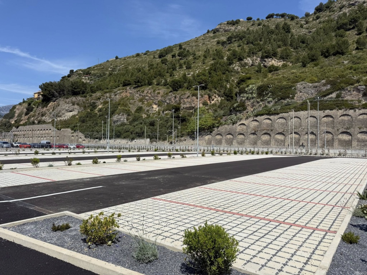 A Ventimiglia apre il secondo lotto del maxi parcheggio da 715 posti auto. Di Muro: “È il più grande mai realizzato”