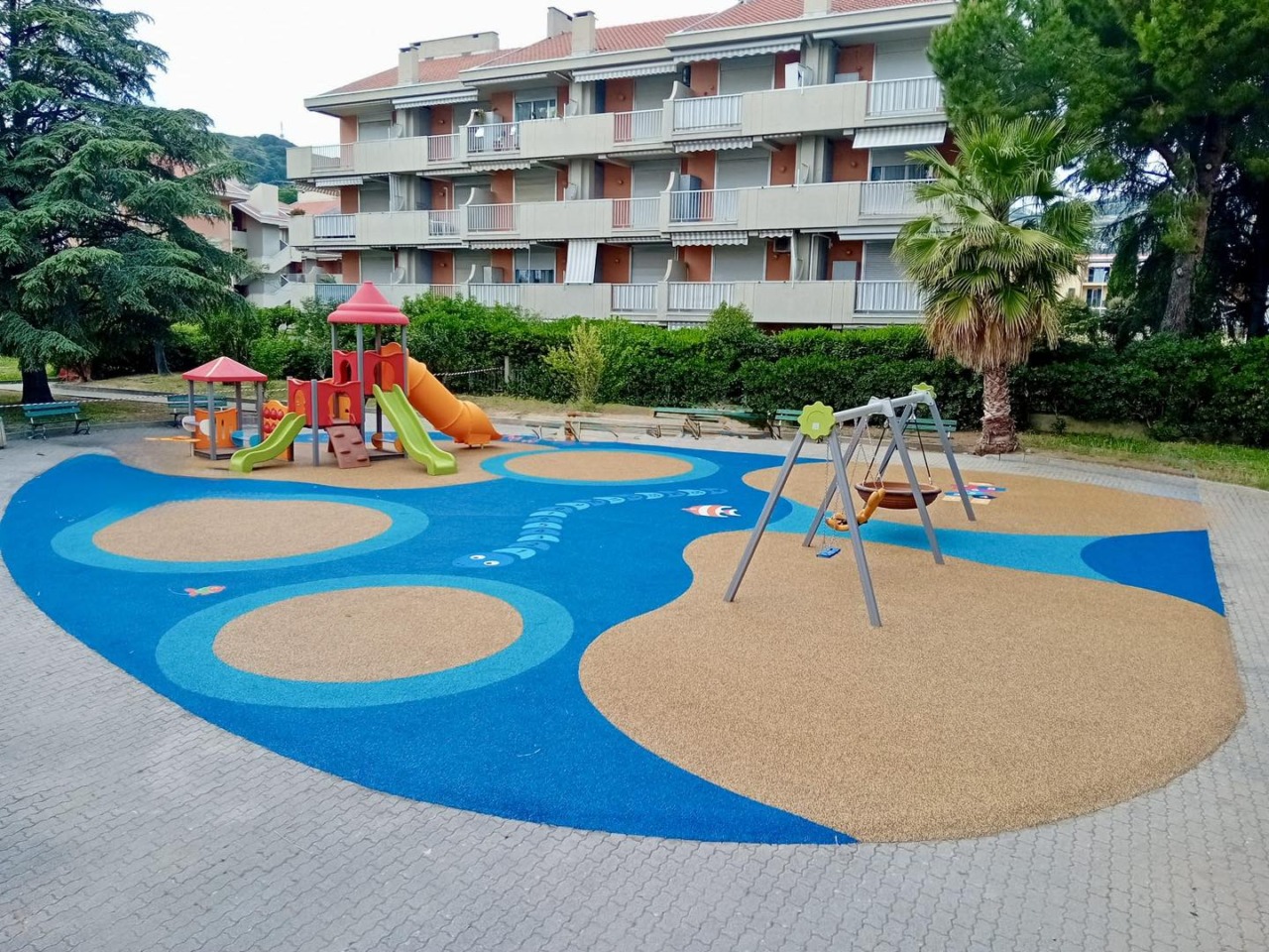 Inaugurazione del rinnovato parco giochi di via Caravello a Riva Ligure, l’appello del Sindaco