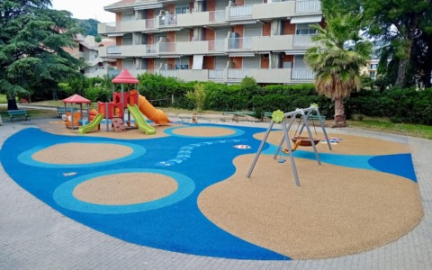 Inaugurazione del rinnovato parco giochi di via Caravello a Riva Ligure, l’appello del Sindaco