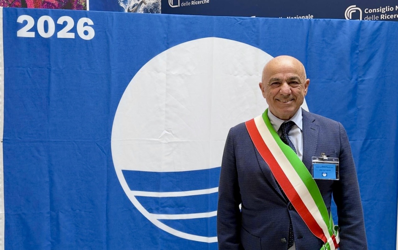 Santo Stefano al Mare conquista la Bandiera Blu per la tredicesima volta