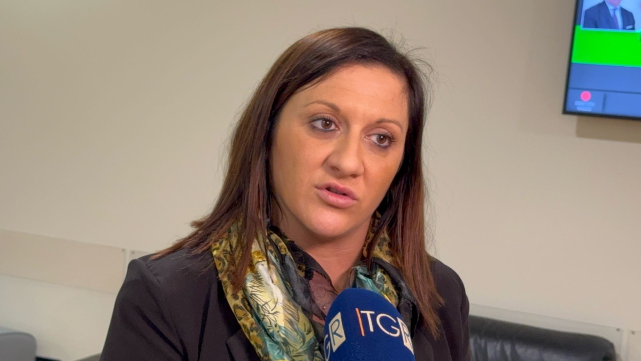 Veronica Russo critica la leadership di FdI: “Esclusione e rigidità”