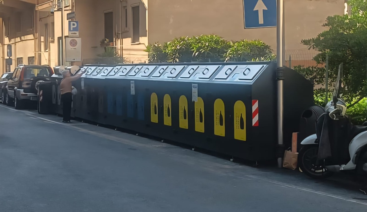 Ecoisole informatizzate nel centro di Sanremo