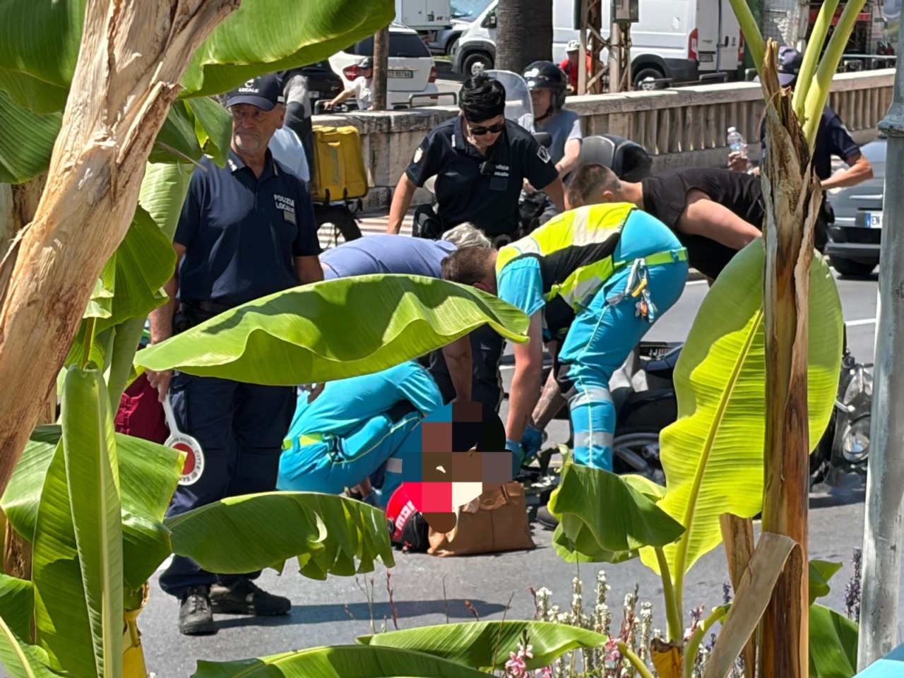 Incidente in Corso Imperatrice: donna ferita