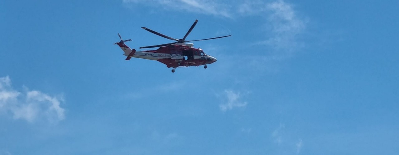 Anziano colto da malore in strada, attivato l’elisoccorso