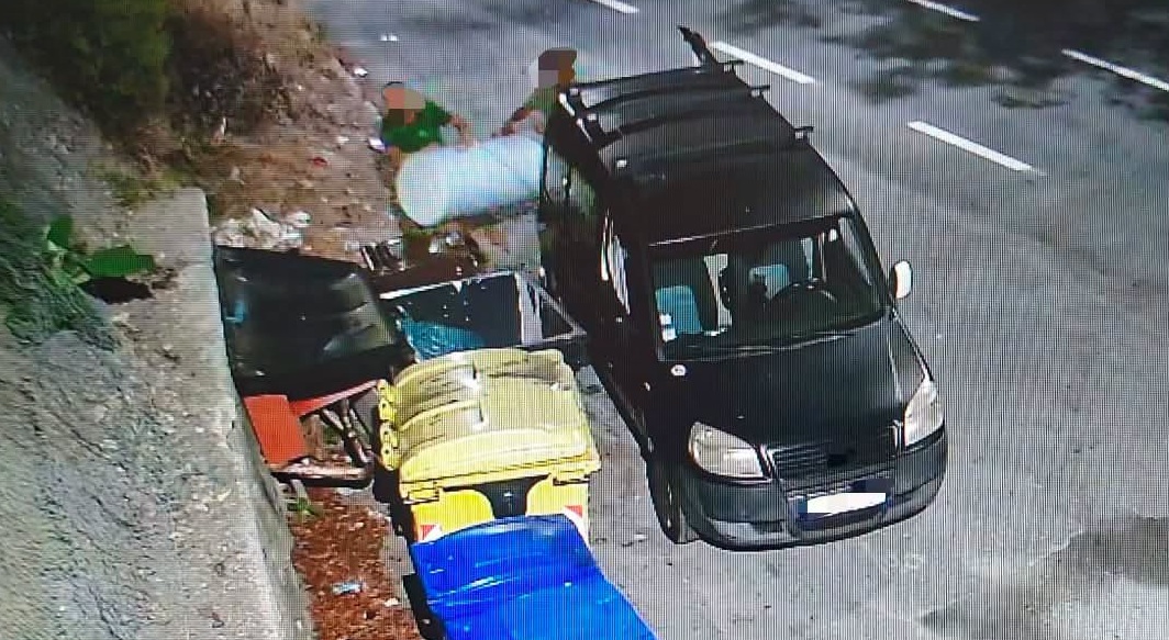 Ditta francese sorpresa a smaltire rifiuti a Ventimiglia. Il sindaco annuncia una sanzione di 2.000 euro