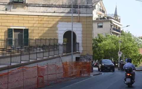 Imperia, avviato il nuovo percorso pedonale in via Agnesi